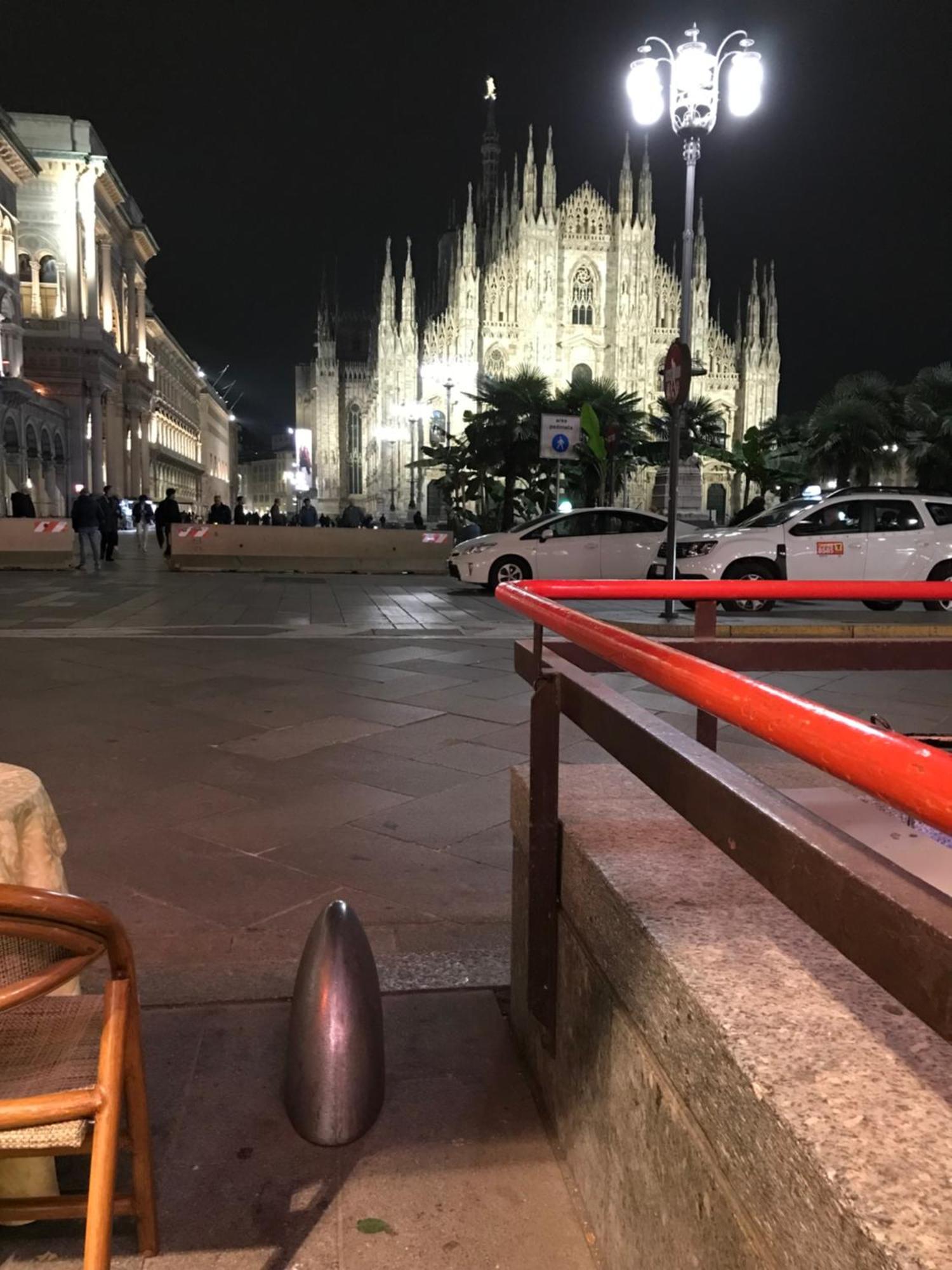 Real Duomo Palace Suite Милан Экстерьер фото
